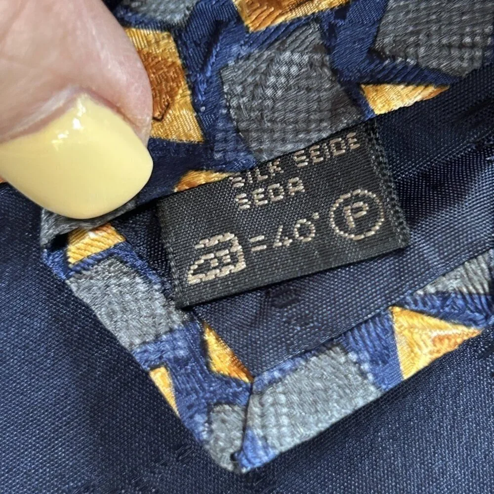 Ermenegildo Zegna Men's Italian 100% Silk Vintage Blue Geometric Luxury Tie